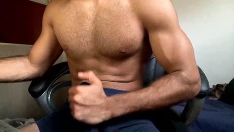 38larrywheels  27-06-2022 video wank