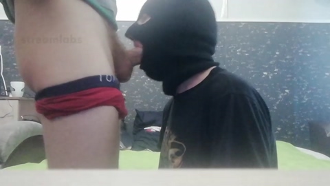 gastraightva  01-07-2022 video bigballs