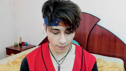 kevin_hug  01-07-2022 video analtoy