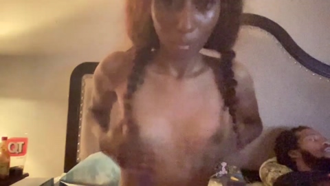 xsneakycouple 02-07-2022 ass 