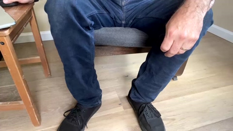 quietlywatchingyou  02-07-2022 video legs