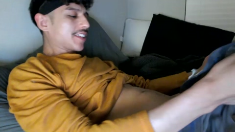 xmomentumx  04-07-2022 video fuckme