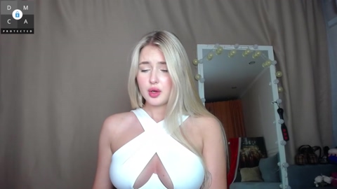 cute18cute 05-07-2022 fingering 