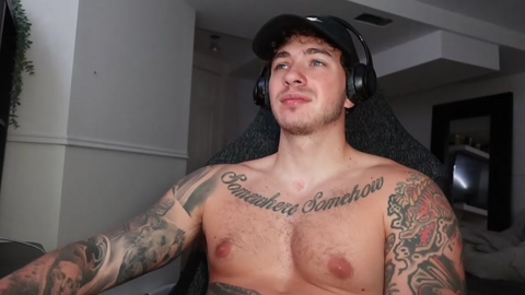 frewfun  04-07-2022 video sexyfeet