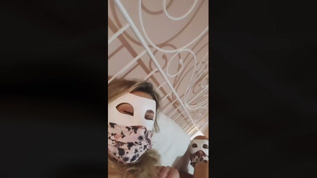 Italiancouple30 06-07-2022 sucktits 