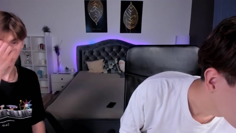 nate_and_eithan  06-07-2022 video lush