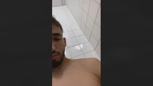 reubeut_sexy  07-07-2022 Recorded Video sweet