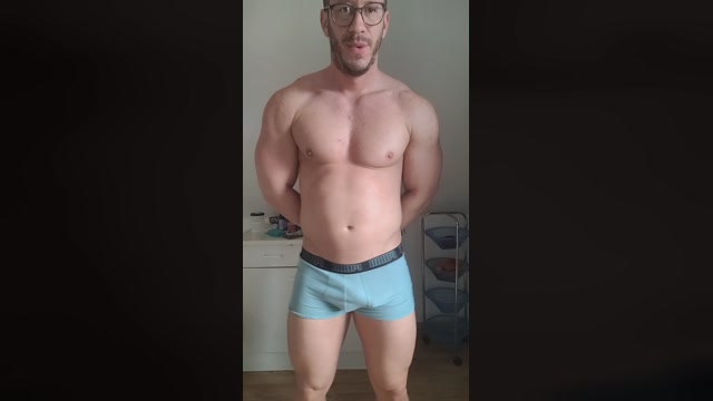 yumyum18  08-07-2022 Recorded Video fuckhard