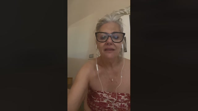 PollyBoom22 12-07-2022 Webcam 