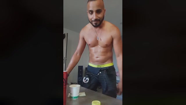 zak23_hot  12-07-2022 Recorded Video twink