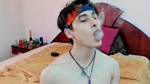 kevin_hug  15-07-2022 video sexybody