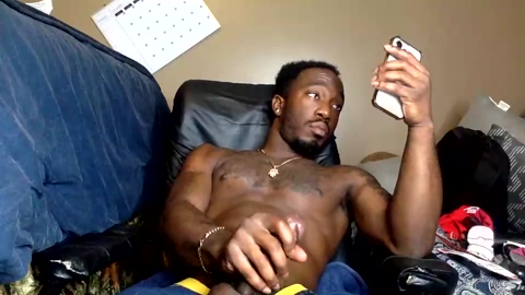 sdawg002  15-07-2022 video kissing