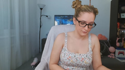 LunaNicole 16-07-2022 spank 
