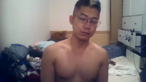 h4754226  18-07-2022 Recorded Video kissing