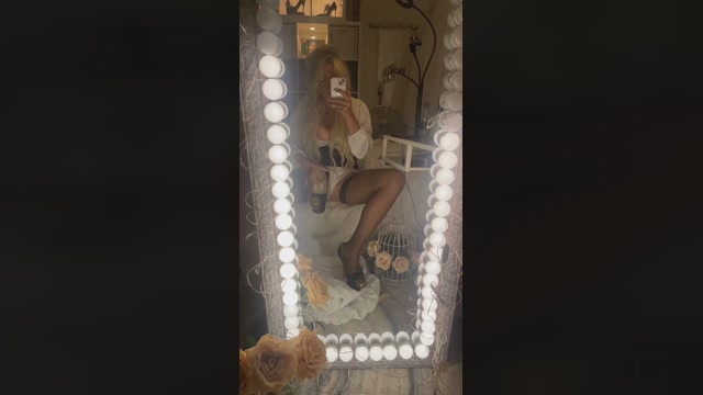classymilf1  21-07-2022 suck Females