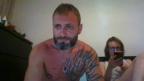 Pareja00
