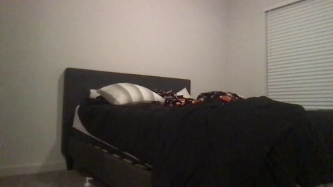 thedarrenjacob  01-08-2022 video legs