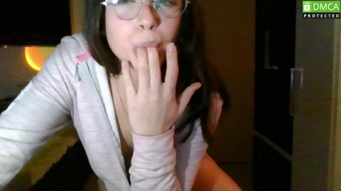 _paupcorn 02-08-2022 Webcam 