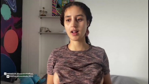 jenny_taborda 01-08-2022 boobs 