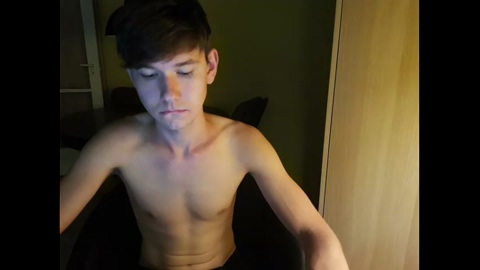 13hoootboooy777  04-08-2022 video nude