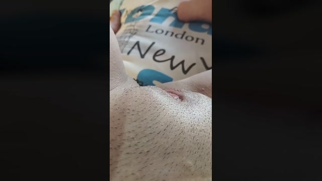 Luanna7  03-08-2022 fuck Females