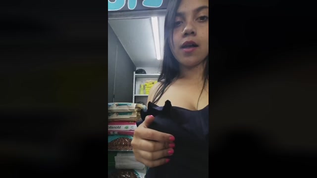 sweet_scarlett_ 03-08-2022 fuckface 