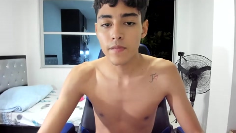 angel_hoti  05-08-2022 video sweet