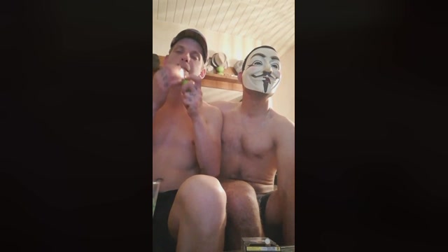 maxponk50  05-08-2022 Recorded Video moan