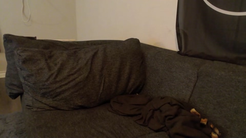 pyrowuffy  08-08-2022 video bigdick