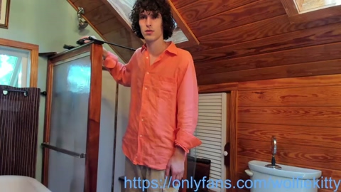 wolfiekitty  07-08-2022 video play