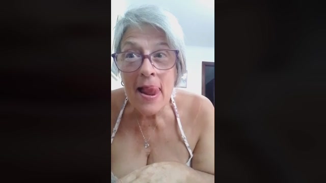 carmenxx4 08-08-2022 bigboobs 