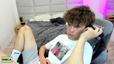 cute_thomas  08-08-2022 video analtoy