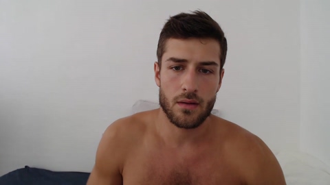 yoooups  09-08-2022 video striptease