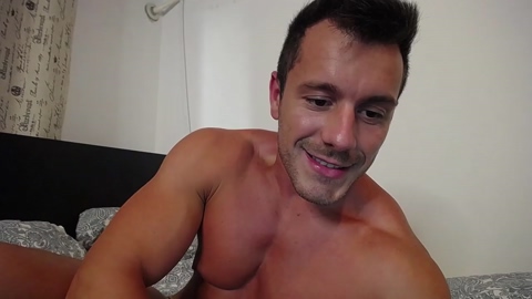 roberto4ever  09-08-2022 video naughty