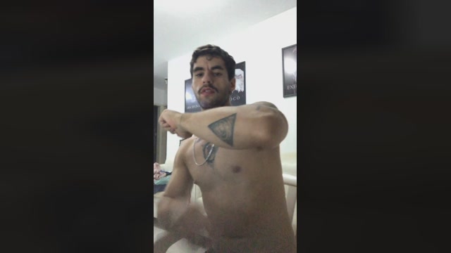 lucass_alves19  11-08-2022 Recorded Video lick