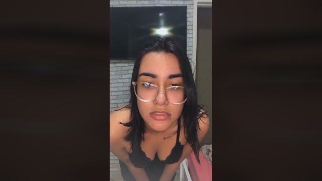MelCampbelll 11-08-2022 wank 
