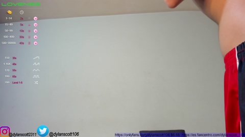 dylanscott_106  12-08-2022 Recorded Video striptease
