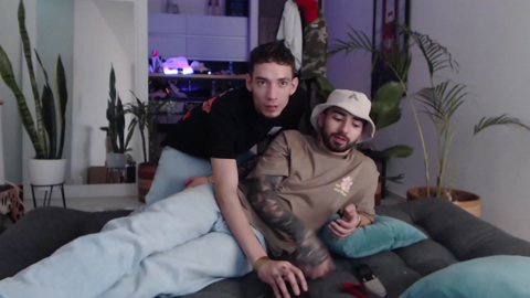 fratguysonline  12-08-2022 video bicurious