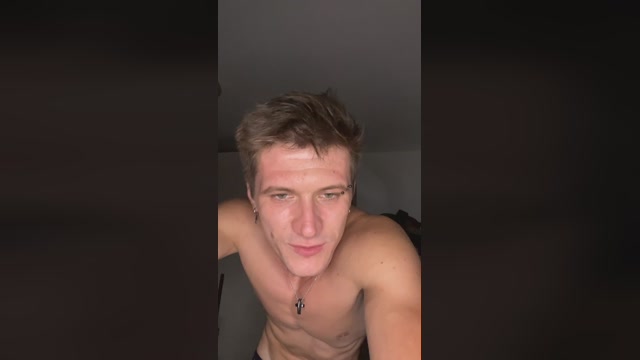 Minnolino  12-08-2022 Recorded Video spank