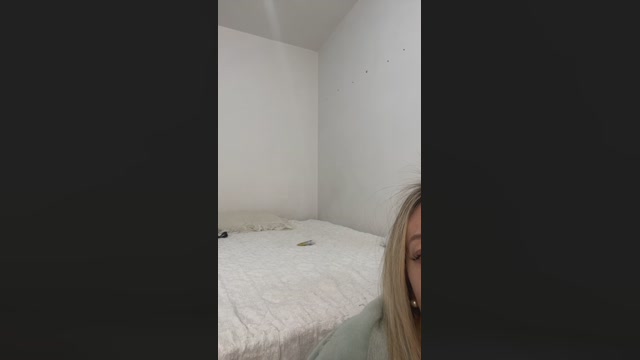 nobrevanessa 12-08-2022 spank 
