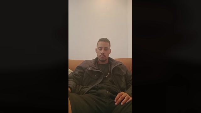 ret104  13-08-2022 Recorded Video kiss