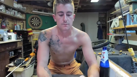 ryanrailer  15-08-2022 video twink