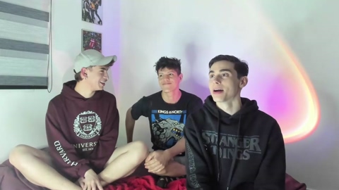 2gays_1straight  16-08-2022 video bj-dildo