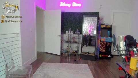 thejohnnystone  16-08-2022 video Show