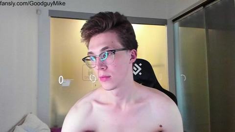 good_guy_mike  18-08-2022 video striptease