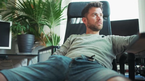 jackoffdude85  18-08-2022 video fuckhard