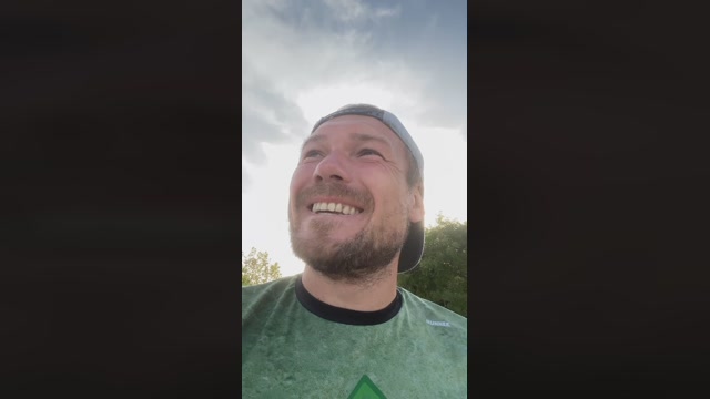leo20_1_1988  18-08-2022 Recorded Video prettyface