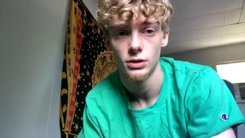 moneyfromporn  17-08-2022 video kissing