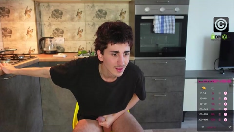 oliver_baker  17-08-2022 video love