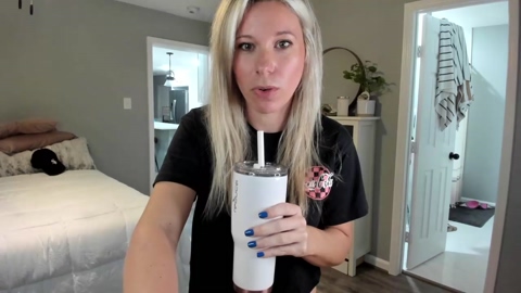 texas_blonde 18-08-2022 show 